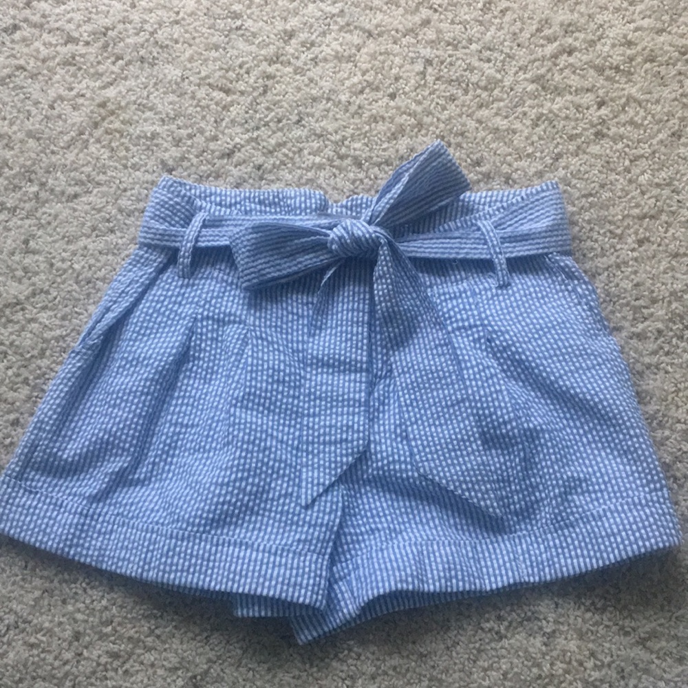 Searsucker shorts